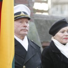 Palanga pasipuošė nauju paminklu ir Signatarų alėja