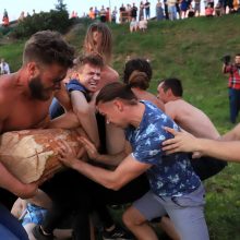 Bendruomenių Joninės sujungė tradicijų ir modernumo gijas