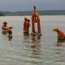 „Lipantiems iš vandens“ lietus nepakenkė