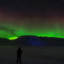 Kraštovaizdis: Svalbarde saulė virš horizonto nepakyla net 155 dienas, o poliarinė naktis trunka pusketvirto mėnesio. Tačiau čia galima stebėti nuostabias poliarines pašvaistes. 