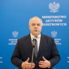 Ministras: Lenkija šiuo metu netiekia Kyjivui ginklų, bet pažiūrės, kaip bus ateityje