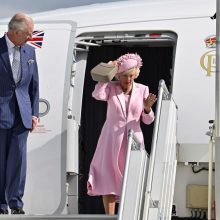 Charleso III lėktuvas nusileido Prancūzijoje