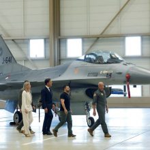 Ministrė: Nyderlandai pirmuosius naikintuvus F-16 Ukrainai pristatys kitais metais