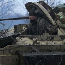 Rusijos kariai naktį raketomis smogė Donecko regiono kaimui: sužeista moteris ir du vaikai