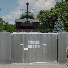Rusų kariams apšaudant Ukrainos pietus sužeisti du žmonės