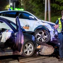 Avarija prie Vilniaus Rasų kapinių – susidūrė „CityBee“ ir „Opel“