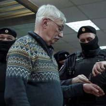 Teisių grupė: Rusijoje įkalintam disidentui siūlyta kovoti Ukrainoje, šis atsisakė