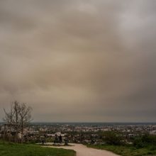 Stebėjimų agentūra: Europą pasiekė neeilinis Sacharos dulkių debesis