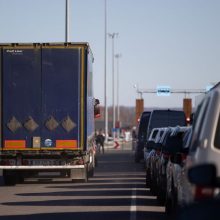 Eiles pasienyje su Baltarusija didina uždaryti punktai, patikra, stačiatikių Velykos