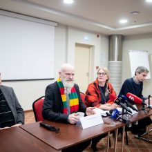 Teismas ketina pradėti liudytojų apklausas E. Švenčionienės, K. Juraičio ir V. Ivanovo byloje