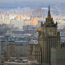 Ministerija: Rusija laikysis sustabdytos branduolinės sutarties apribojimų 
