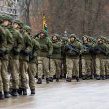 Šiaulių oro uoste kariuomenė planuoja įrengti kareivines