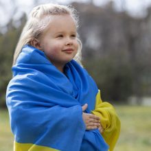EK vadovė planuoja konferenciją dėl iš Ukrainos pagrobtų vaikų