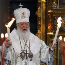 Patriarchas Kirilas per V. Putino inauguraciją parėmė jo karo kursą