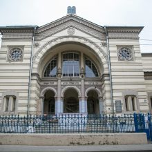 Paryžiuje kalėti iki gyvos galvos nuteistas susprogdinęs Sinagogą asmuo