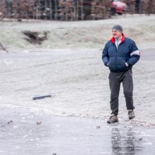 Garliavos parko upelyje aptiktas jame įšalusio nežinomo vyro kūnas 