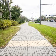 Pagaliau atnaujintas Taikos prospektas: pasitinka lygi kelio danga, nauji dviračių takai