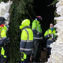 Trys Karaliai išsineš saldžiąją Kauno Kalėdų eglę: bus išmontuota per šį savaitgalį