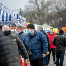 Į Aleksoto turgavietę neskuba nei prekybininkai, nei pirkėjai