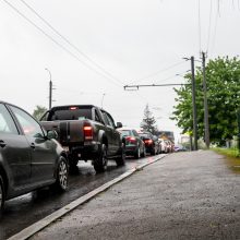 Pilies žiedas uždarytas: apylankose vairuotojai stringa spūstyse