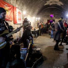„Parako“ sandėlyje – kitokia Kovo 11-osios šventė: ukrainietiškos dainos ir paramos rinkimas
