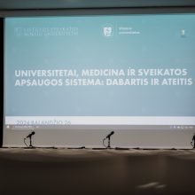 Medikus rengiantys universitetai vienija jėgas ir nori būti išgirsti