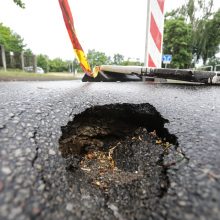 G. Nausėda: neskiriant pakankamai lėšų keliai tik blogės