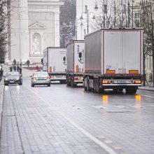 Lietuvoje siūloma palengvinti vežėjų dalią – siūlo leisti nuomotis vilkikus kitose ES šalyse