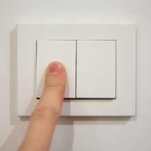 VERT: dėl keliamos elektros kainos kreipsimės į Europos reguliuotojų tarybą