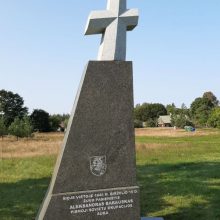Varėnos rajone atidengtas paminklas sovietų nužudytam pasieniečiui A. Barauskui
