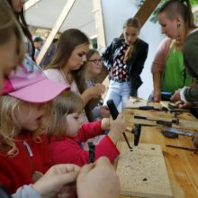 Trauka: edukacijos užburia tiek mažuosius, tiek suaugusiuosius.