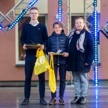 Klaipėdos licėjus mokiniams ir mokytojams įteikė net 243 apdovanojimus