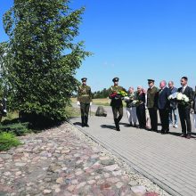 Generolas: liepos 30 d. sukako 80 metų, kai Maskvoje buvo nužudytas paskutinis tarpukario Lietuvos vidaus reikalų ministras Kazimieras Skučas. Šia proga generolo gimtinėje Mauručiuose nuaidėjo Garbės sargybos kuopos salvės.