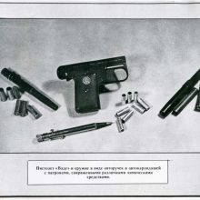 Priemonės: „Wadie“ modelio pistoletas ir rašiklių bei automatinių pieštukų pavidalo ginklai su įvairiais cheminiais preparatais užtaisytais šoviniais.