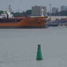 Klaipėdos uosto akvartorijoje užfiksuotos nedidelės riebalų dėmės