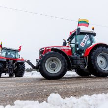 Lietuvos žemdirbiai ruošiasi protestui – Vilniuje renkasi traktoriai, kita technika