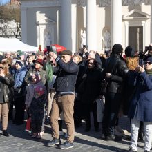 Į sostinę sugrįžo Kaziuko mugė: pavasario nuotaikos, amatininkų gausa ir liaudies dainos 