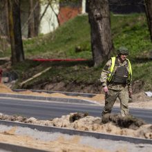 Vilniuje dėl rastos 250 kg aviacinės bombos uždarytas eismas Liepkalnio gatvėje, evakuojami žmonės