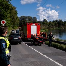 Kolegos piešia galimai savo vaikus nuskandinusios moters portretą: buvo uždaro būdo