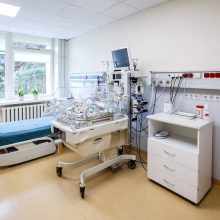 Kauno klinikų palatose mama kartu su neišnešiotu kūdikiu galės praleisti visą parą