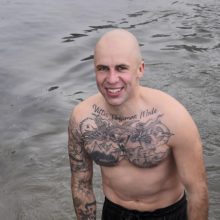 V. Bareikis: aš kaip kokia moteris stoviu, o ji klūpo kaip „bachūras“