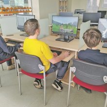 „Minecraft“: fantastinės knygos [at]gimsta pakaunėje