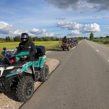 Pakaunėje pareigūnai patruliavo ir keturračiais: patikrinta 7,5 tūkst. transporto priemonių