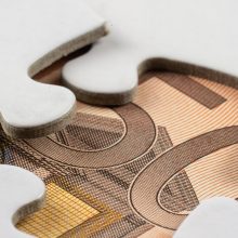 Lietuva tarptautinėse rinkose pasiskolino 1,25 mlrd. eurų