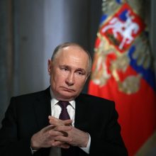 V. Putinas: panaudotume branduolinius ginklus, jei iškiltų grėsmė mūsų suverenitetui