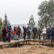 Atnaujintu Kadagių slėniu besidžiaugantys lankytojai: pasiilgome tikro pasivaikščiojimo