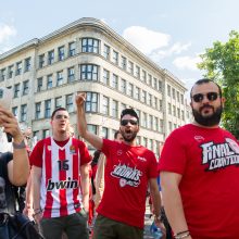 Eurolygos nuotaika Laisvės alėjoje: graikų dainos ir šokiai