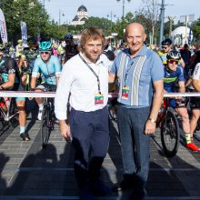 Dramatiška E. Gudiškio pergalė: krito ir finišą pasiekė pėsčiomis