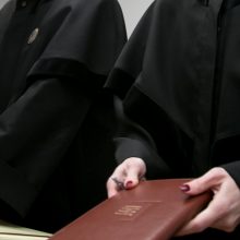 Ministerija siūlo Advokatų garbės teismą papildyti visuomenės atstovu
