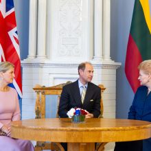 D. Grybauskaitė su britų princu kalbėjo ir apie Lietuvos okupaciją 